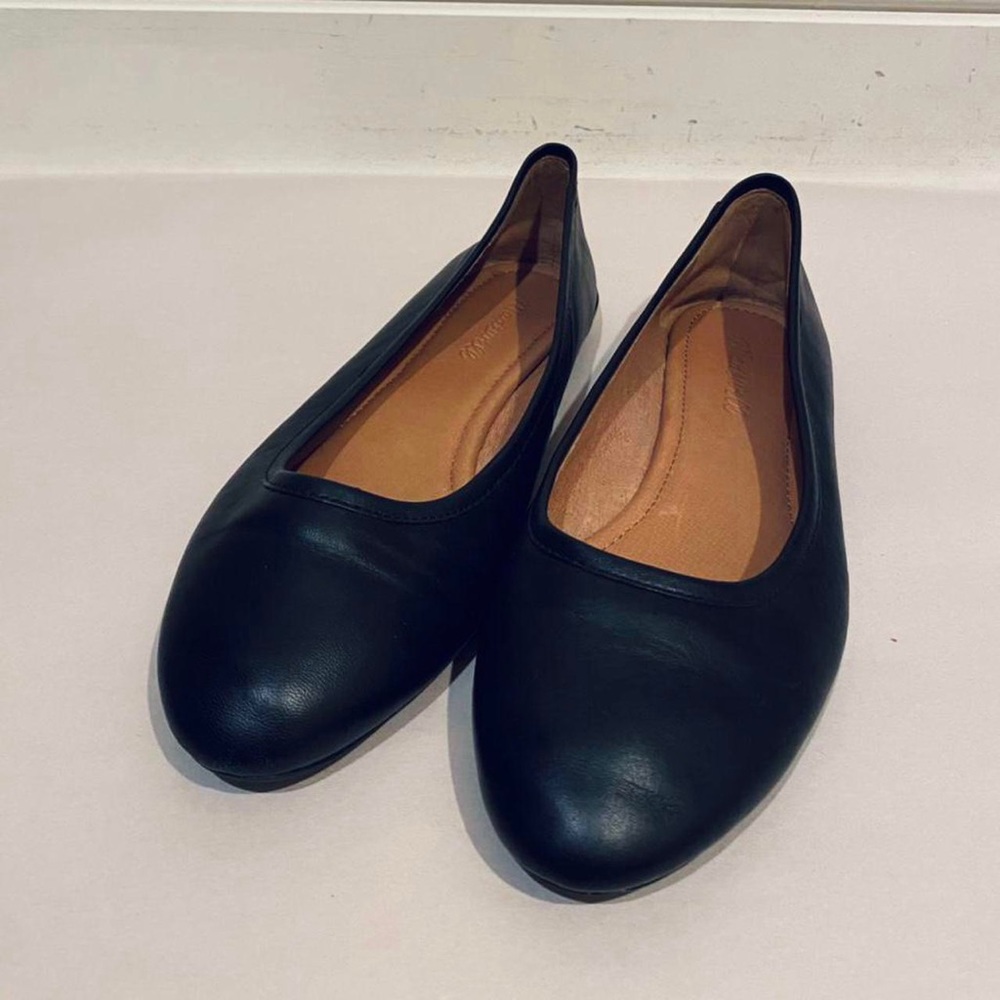 Madewell black leather ballet flats